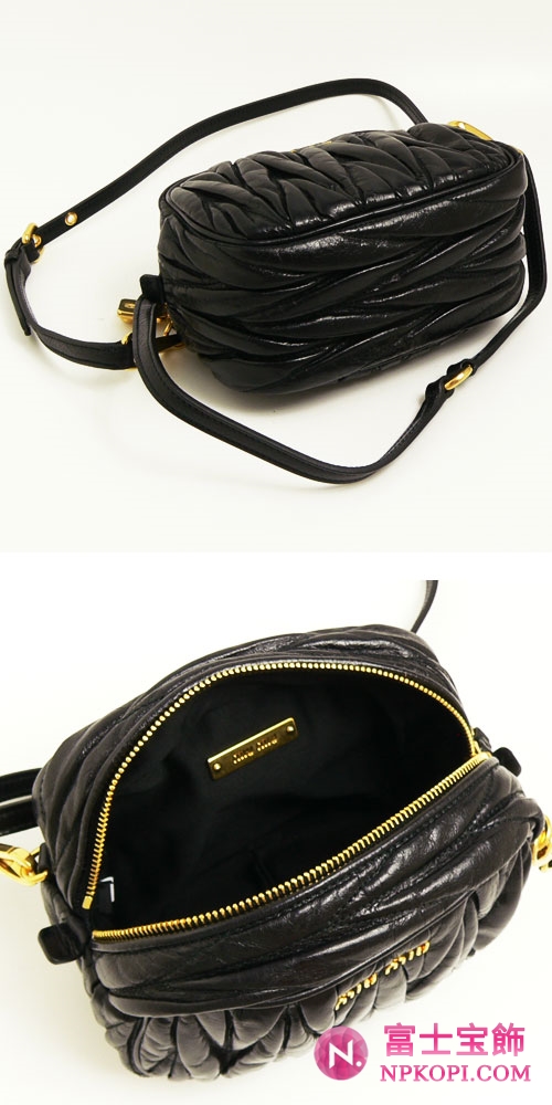 ミュウミュウ MIUMIU ショルダーポーチ/ポシェット/クラッチバッグ 2WAY プリーツレザー ブラック（NERO） 5N1559 MATELASSE/LUX ブラック
